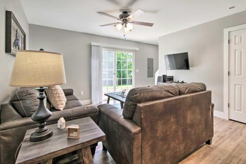 Airy Townhome: Close to Kayaking & Boating! in Кімберлінг Сіті