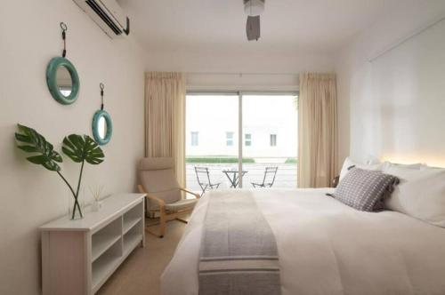 Apartment image 7