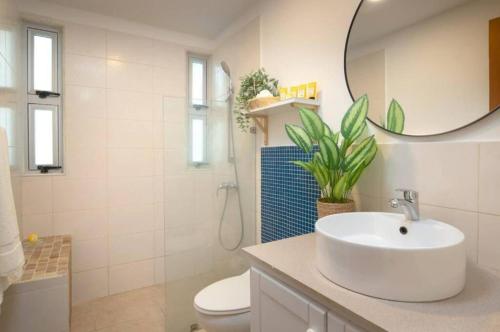 Apartment image 6