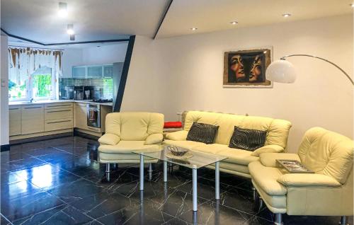 Pet Friendly Home In Sokole Kuznica