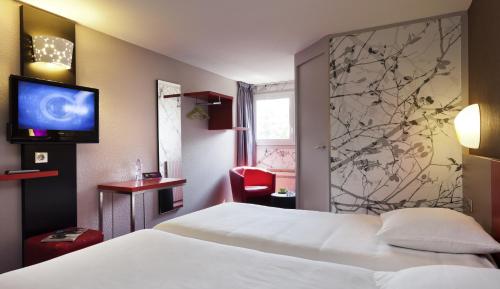 ไอบิส สไตล์ เปริเกอ เทรลิสซัก (ibis Styles Périgueux Trélissac) in เปริเกอ