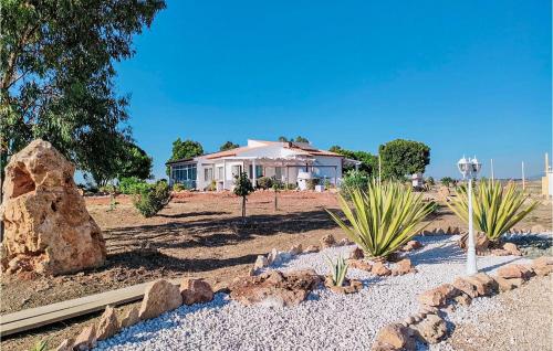 Stunning Home In Marinella Di Selinunte With Outdoor Swimming Pool, Wifi And 5 Bedrooms