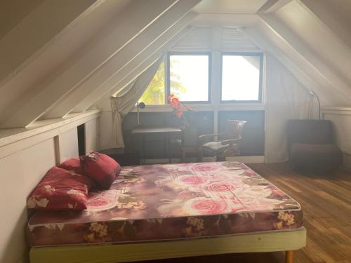 Double bungalow avec chambres entièrement équipé sans vis à vis avec piscine