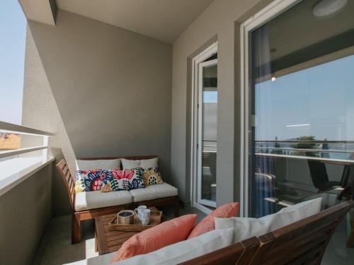 Luxury Apartment Di - image 2