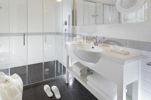 Rimini Suite Hotel - image 10