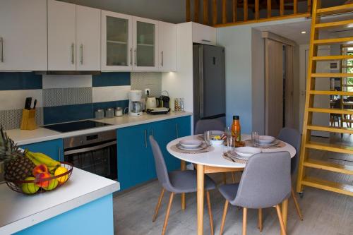 Demi ' s House : Σπίτι στο βουνό με μαγευτική θέα! (Demi ' s House : Σπιτι στο βουνο με μαγευτικη θεα!) in อาโน เวอร์กา