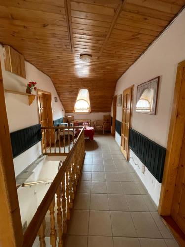 Exterior view, Katalinkert Panzio in Gyor