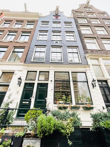 Flinder Amsterdam, Амстердам
