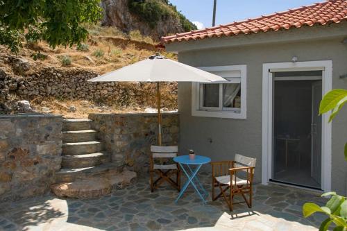 ระเบียง/ชานเรือน, Demi ' s House : Σπίτι στο βουνό με μαγευτική θέα! (Demi ' s House : Σπιτι στο βουνο με μαγευτικη θεα!) in อาโน เวอร์กา