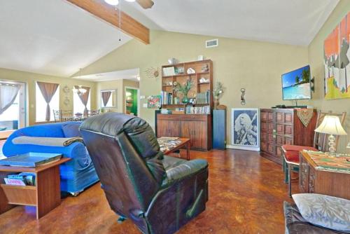 Three Horses Ranch - image 3