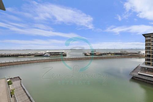 ZEN PARADISE - 2-BR Waterfront Ocean View Retreat