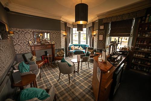 Паб/Коктейль-бар, Dunmuir Hotel in Данбар