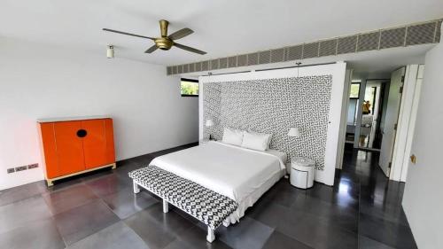 Santuary HOTRAM ( 5 Bedrooms ) in Phuoc Hai Beach