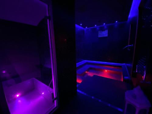 White B&B - image 12