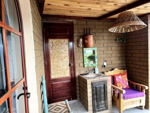 Casa Taller zapoteca Huella Carmín