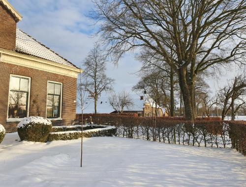 De Bloesemstee - Rustic Manor Farmhouse The Netherlands