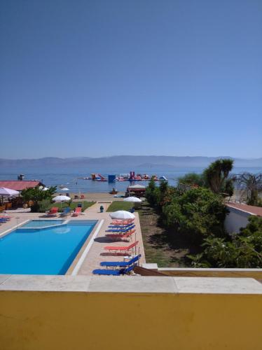 Sofia Beach Apartments 1