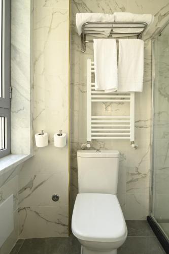 Hotel Midway – Milan, DC