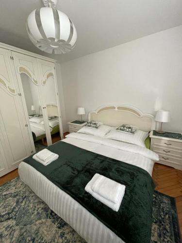 . Green Apartment