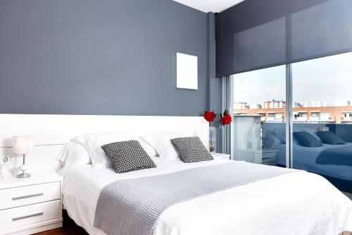 Feelathome Poblenou Beach Apartments