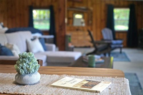 St Lawrence River Retreat in Oswegatchie (NY)