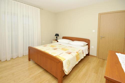 Apartments with a parking space Plano Trogir - 11649 - image 10