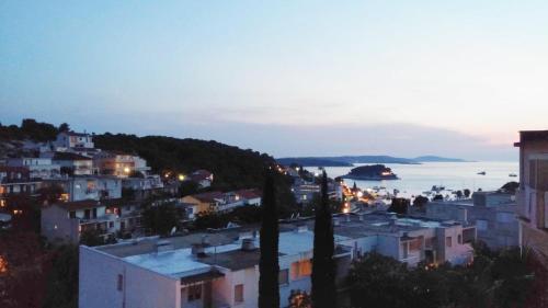 Apartments with WiFi Hvar - 11630 - image 11