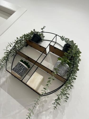 One Hundred Rooms 5