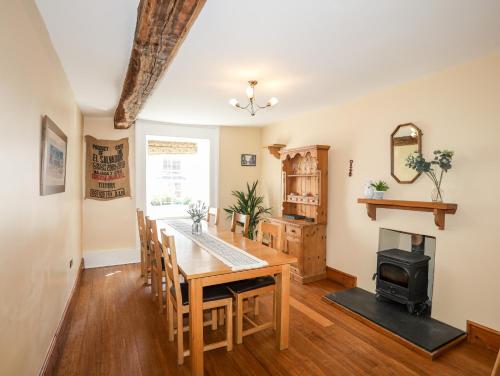 Above Deck, Beaumaris (foto 6)