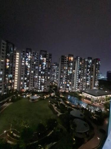 Cho thuê căn hộ như khách sạn có bếp giặt ủi free
