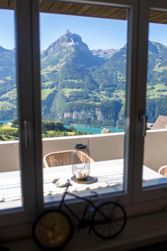 Traumhafte Sonnenresidenz mit Berg- und Seeblick - Apartment - Amden