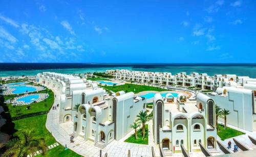 Gravity Hotel & Aqua Park Sahl Hasheesh Families and Couples Only, Hurghada