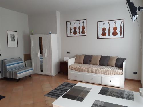  La strada del liutaio nel cuore di Cremona, Ferienwohnung in Cremona