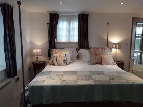 Moaps Farm B&B support small business, welcome, check in from 5 pm in Danehill