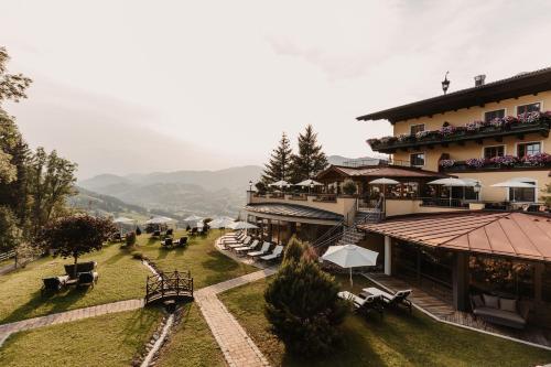 Gut Berg Naturhotel St. Johann i.Po.-Alpendorf