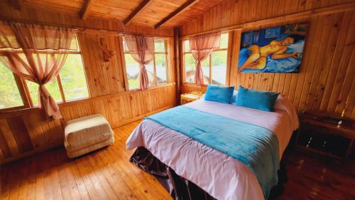 Mindo GlamBird Glamping & Lodge