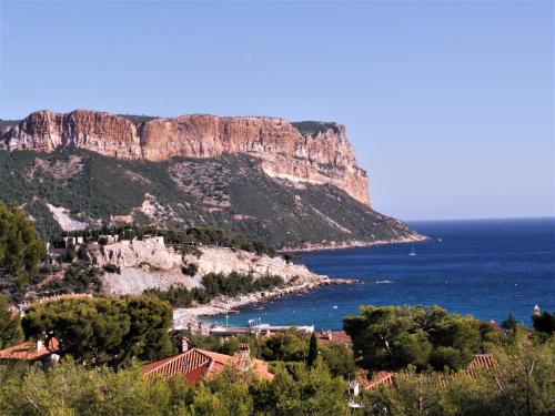 LE SEPT charmant studio aux portes des calanques - Location saisonnière - Cassis