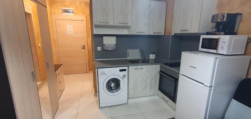 Relax Apartment - image 10