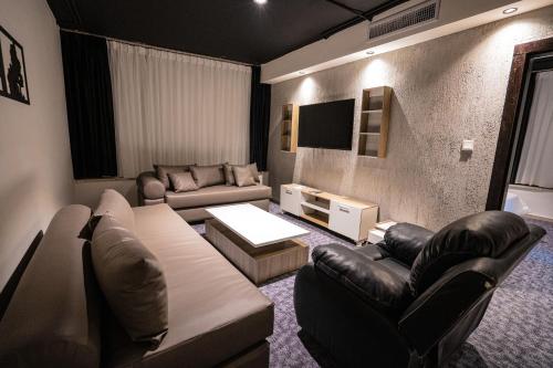 اجنحة دايموند الفندقية (Diamond Hotel Suites) in ياجوز