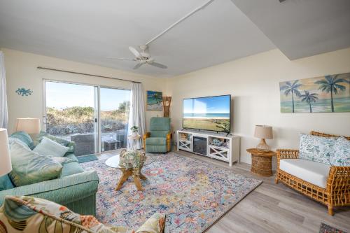 Creston House 12A in Butler Beach, USA