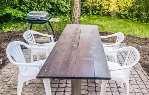 Balkons/terase, Gorgeous Home In Kamionki Male in Turzno