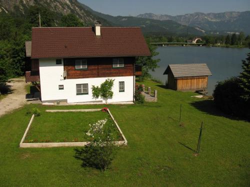  Haus am See, Pension in Bad Goisern