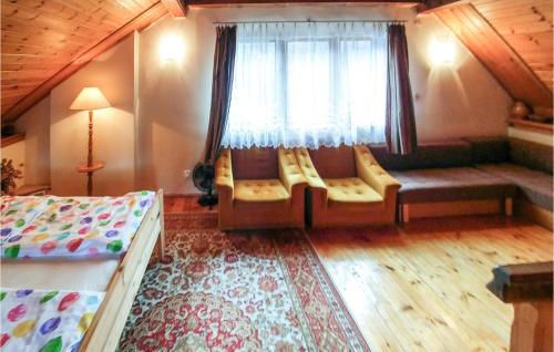 2 Bedroom Lovely Home In Ostrzyce