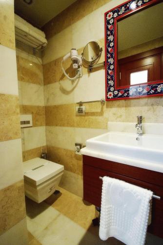 Dareyn Hotel - image 14