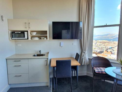 Kitchen, Work Stay at 123 near Olveston Historic Home
