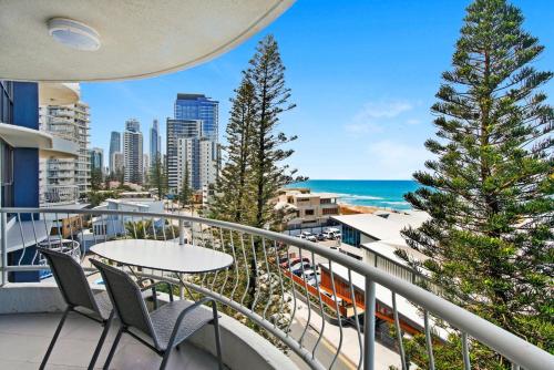 Acapulco Luxury 2 Bedroom Apartment - CoastHM