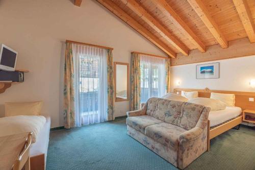 Alpenblick Wellnesshotel - image 14