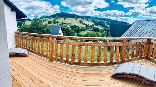 陽台/露台, Chalupa pod Ořechem (Chalupa pod Orechem) in 羅基尼茨納德傑茨羅