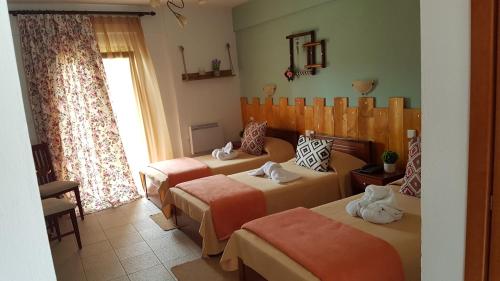 Metoxi Hotel Room Type - Basic Triple Room
