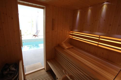 Sauna, Mulina River Lodge in Bosiljevo